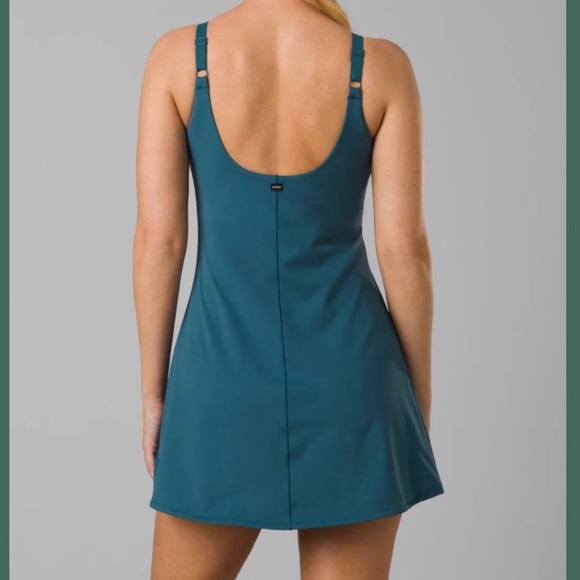 Prana Stormy Night Blue Luxara Athletic Adventure Dress Size Medium - Picture 2 of 9